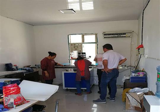 去上海送高頻機(jī)/高周波途中發(fā)現(xiàn)在駿精賽工廠旁邊